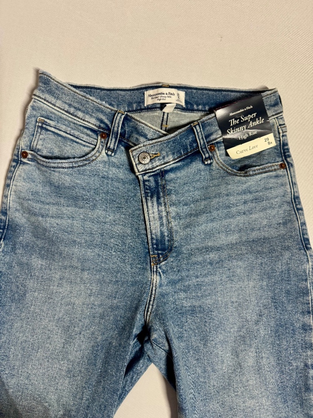 Abercrombie Crossover Waist Curve Love Skinny Jeans NWT 29/8R